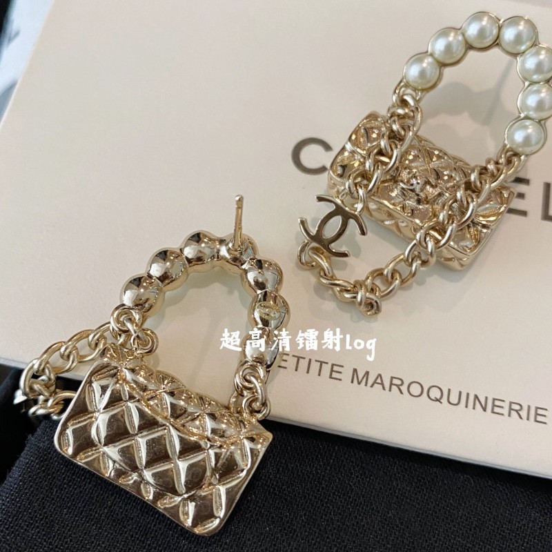 Chanel Earring