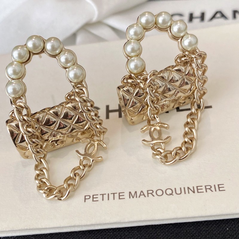 Chanel Earring