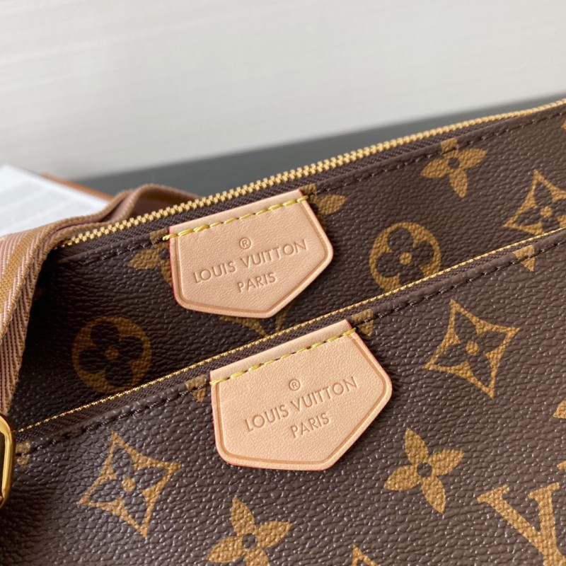 LV Multi Pochette