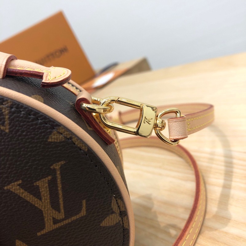 LV Mini Boite Chapeau