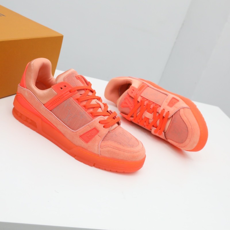 LV Unisex Trainer