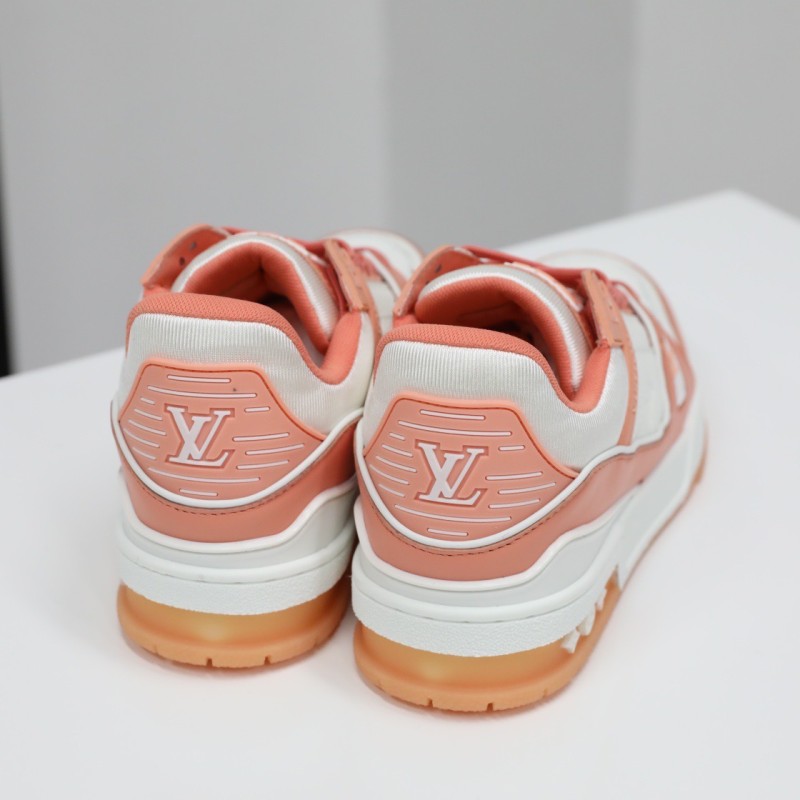 LV Unisex Trainer