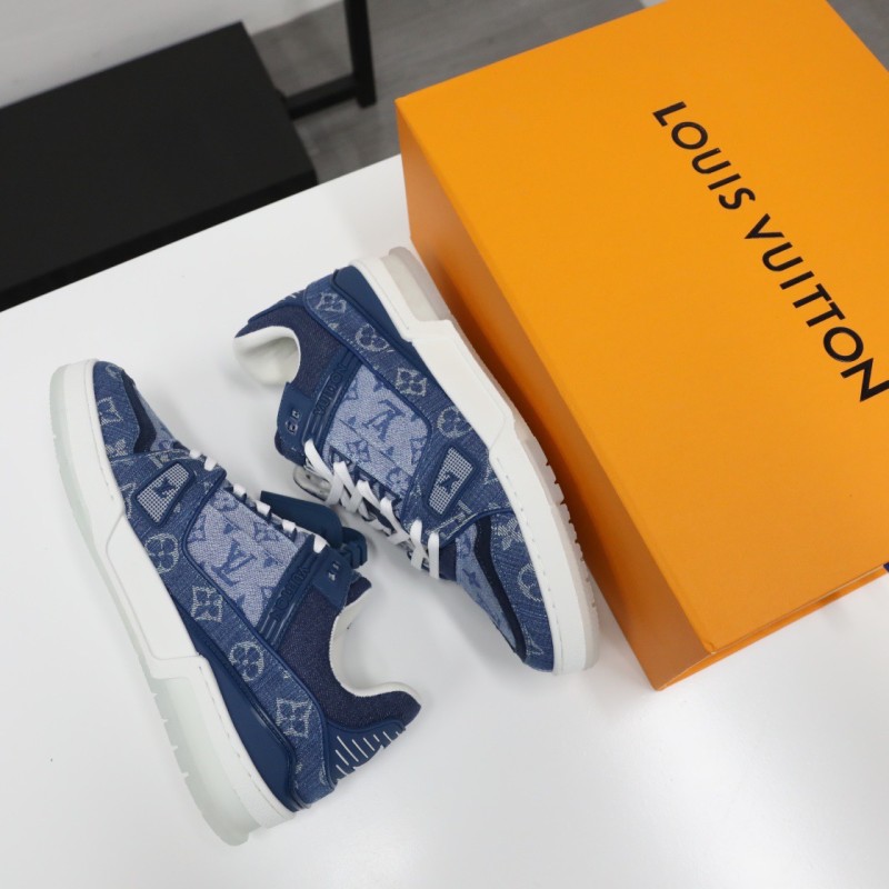 LV Unisex Trainer