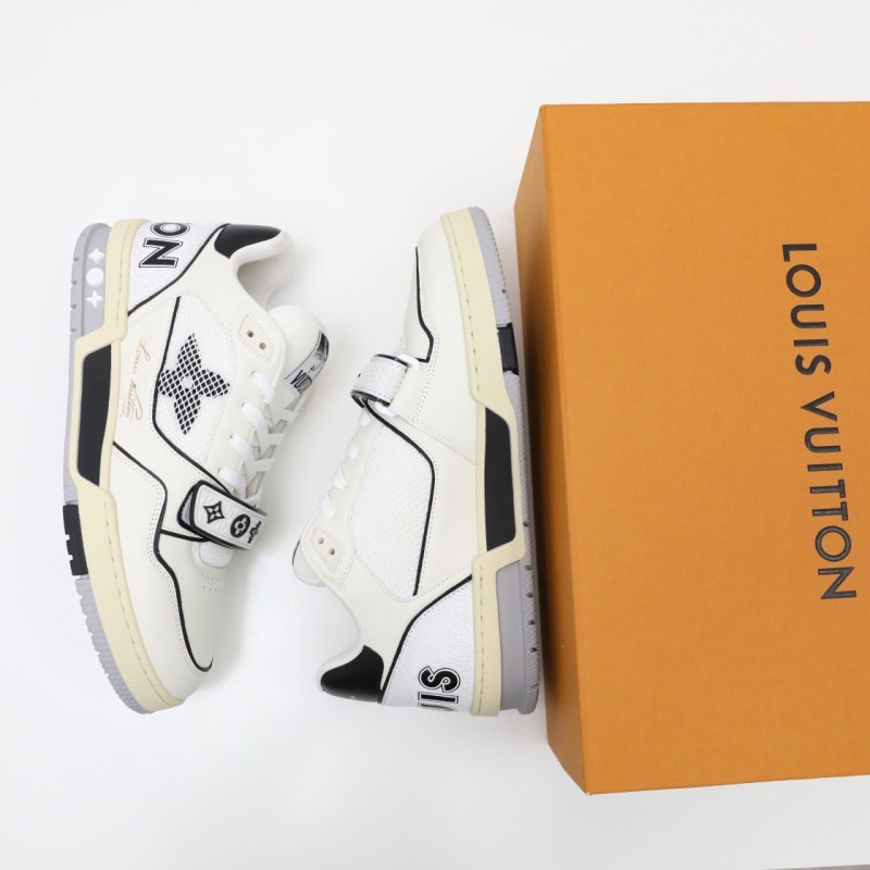 LV Unisex Trainer