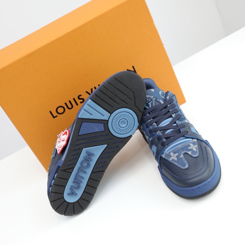 LV Unisex Trainer