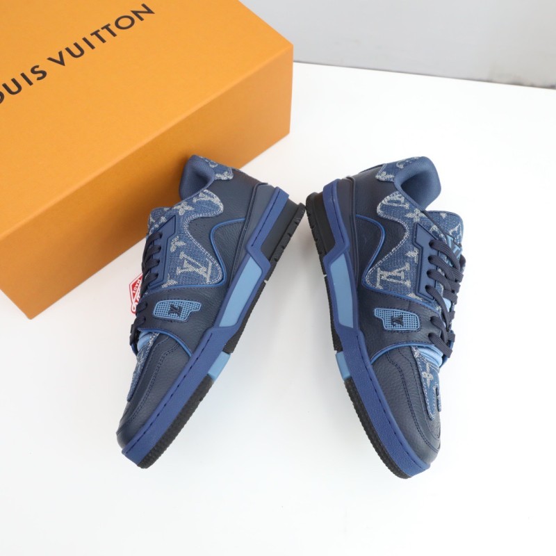 LV Unisex Trainer