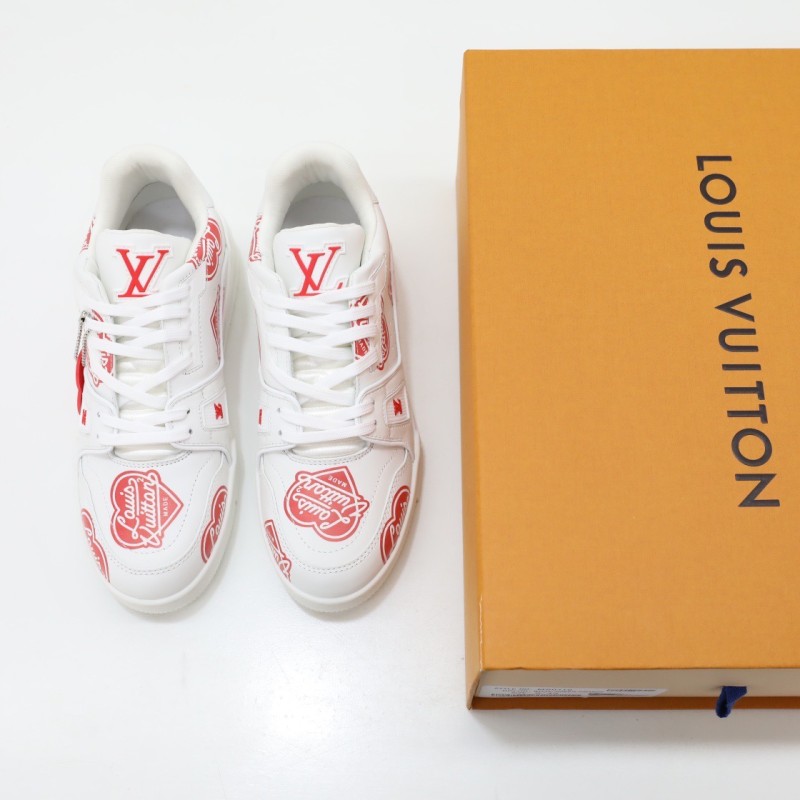 LV Unisex Trainer