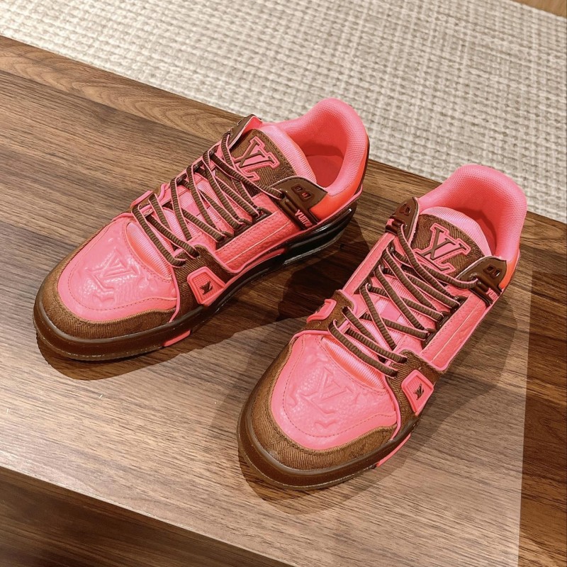 LV Unisex Trainer