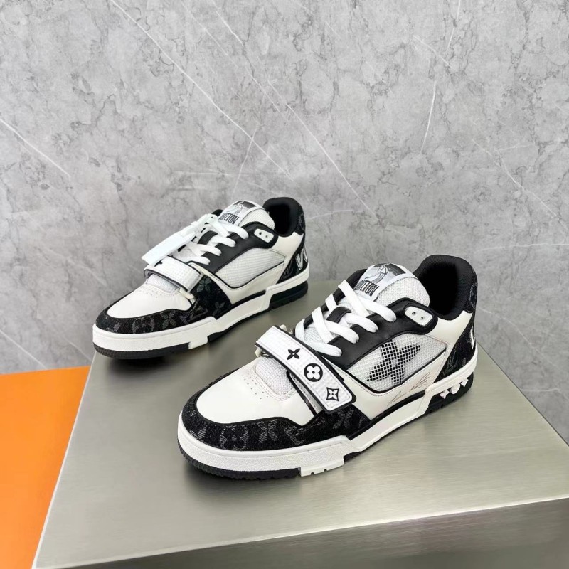 LV Unisex Trainer