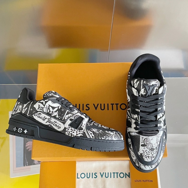 LV Unisex Trainer