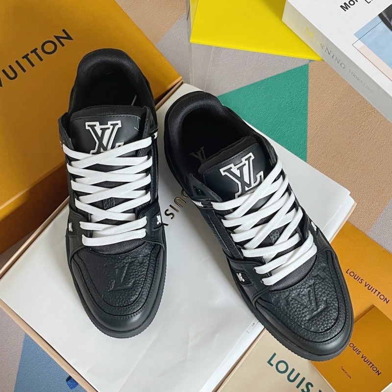 LV Unisex Trainer