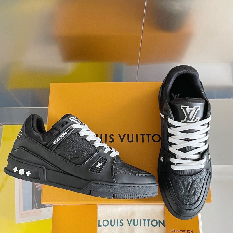 LV Unisex Trainer