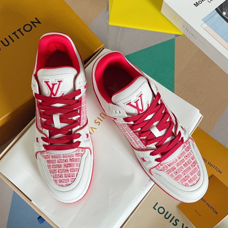 LV Unisex Trainer