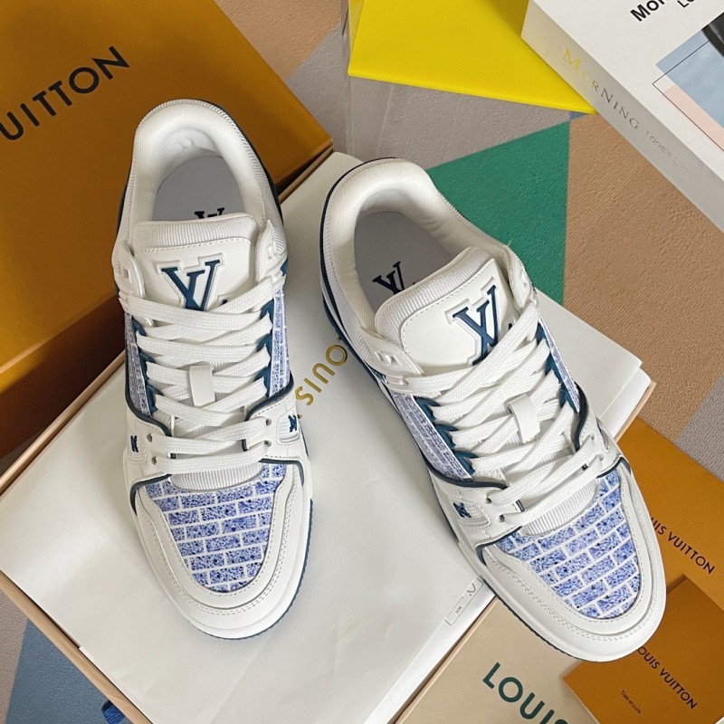 LV Unisex Trainer