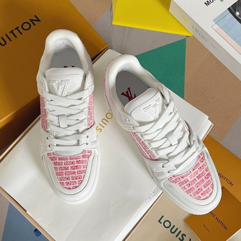 LV Unisex Trainer