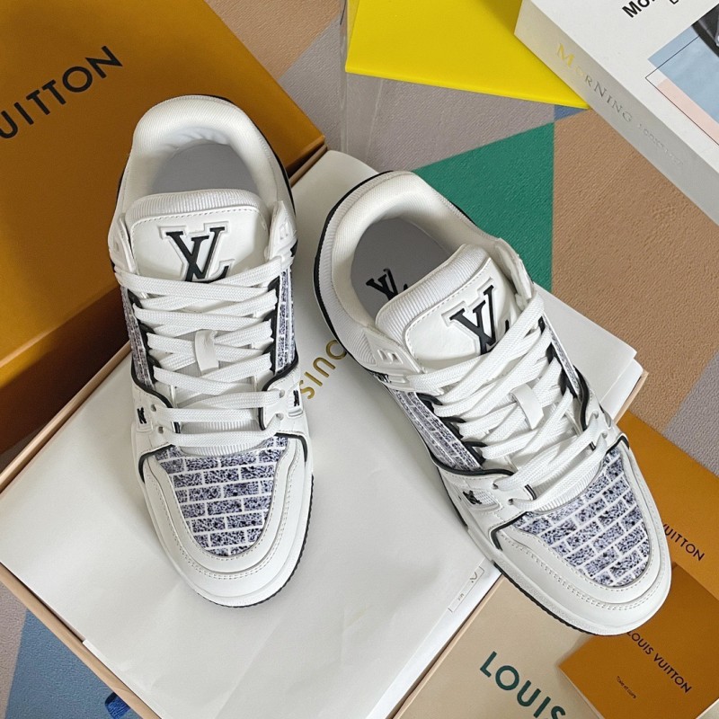 LV Unisex Trainer