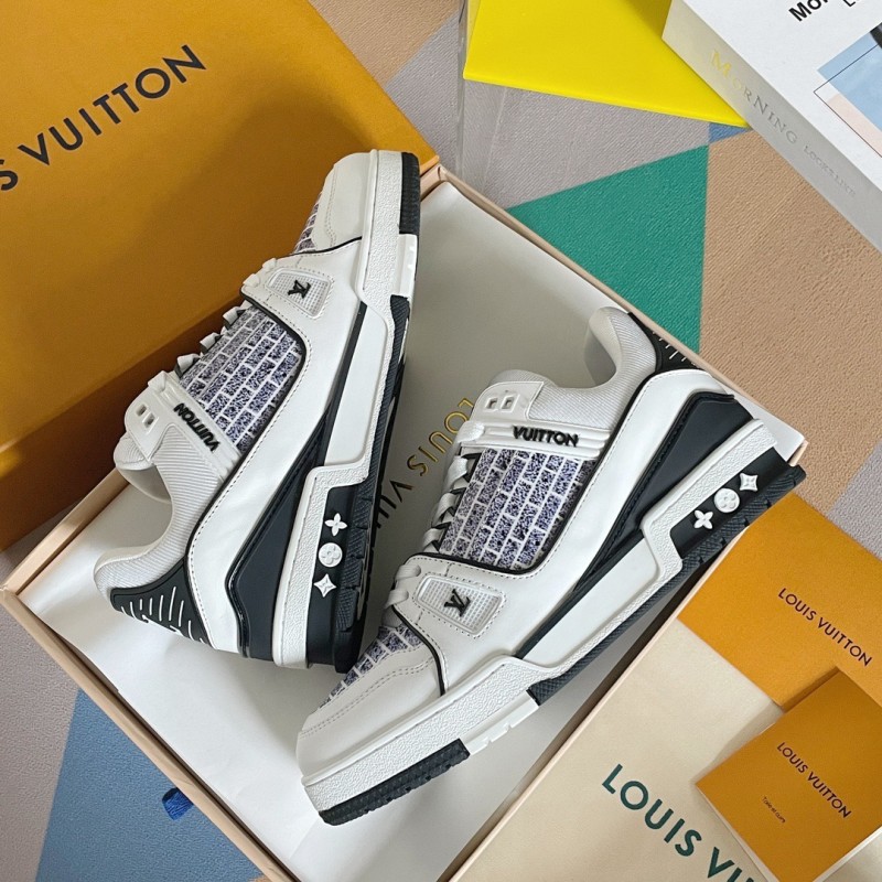 LV Unisex Trainer