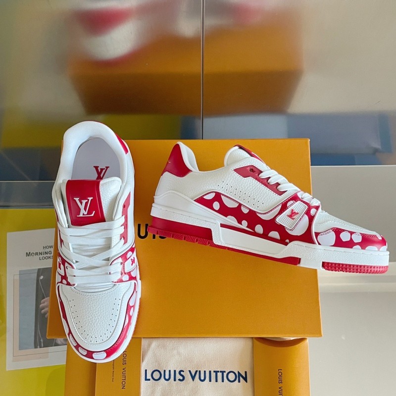 LV Unisex Trainer