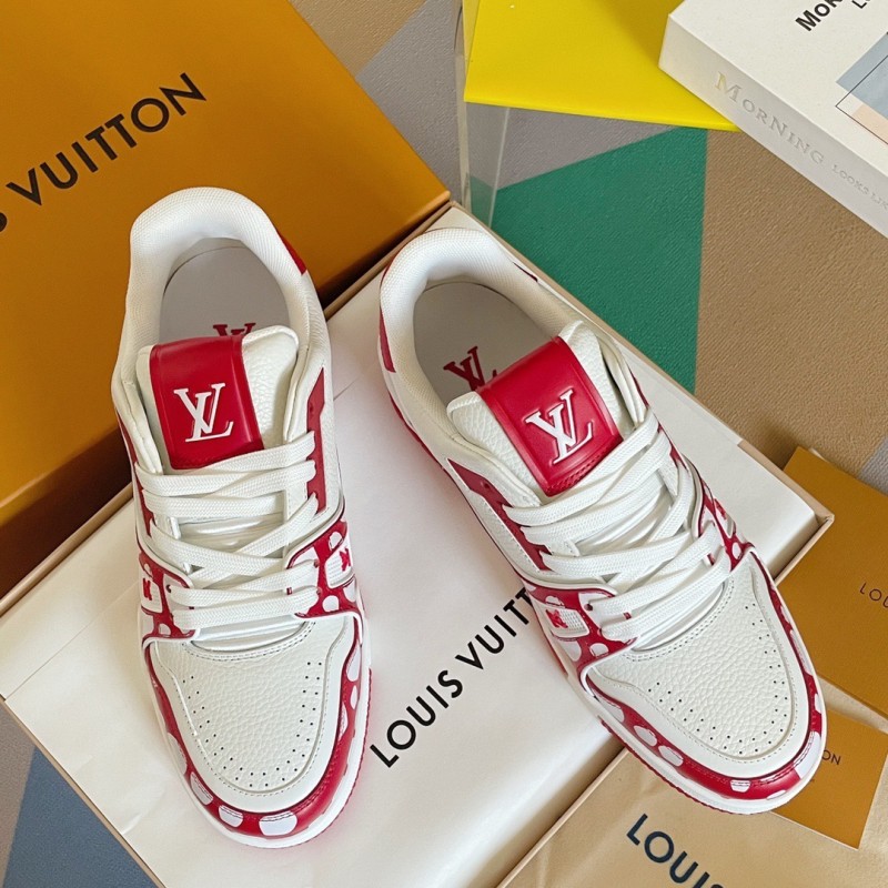 LV Unisex Trainer