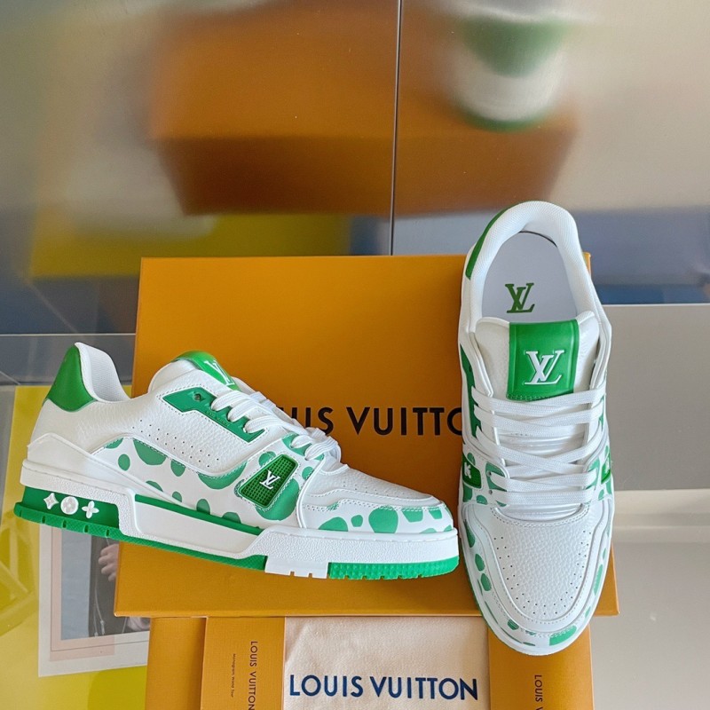 LV Unisex Trainer