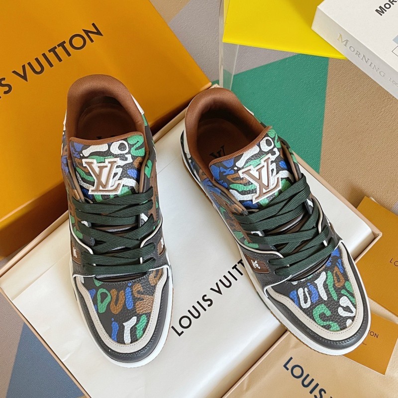 LV Unisex Trainer