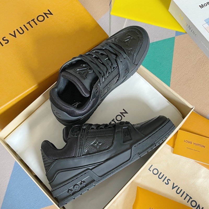 LV Unisex Trainer