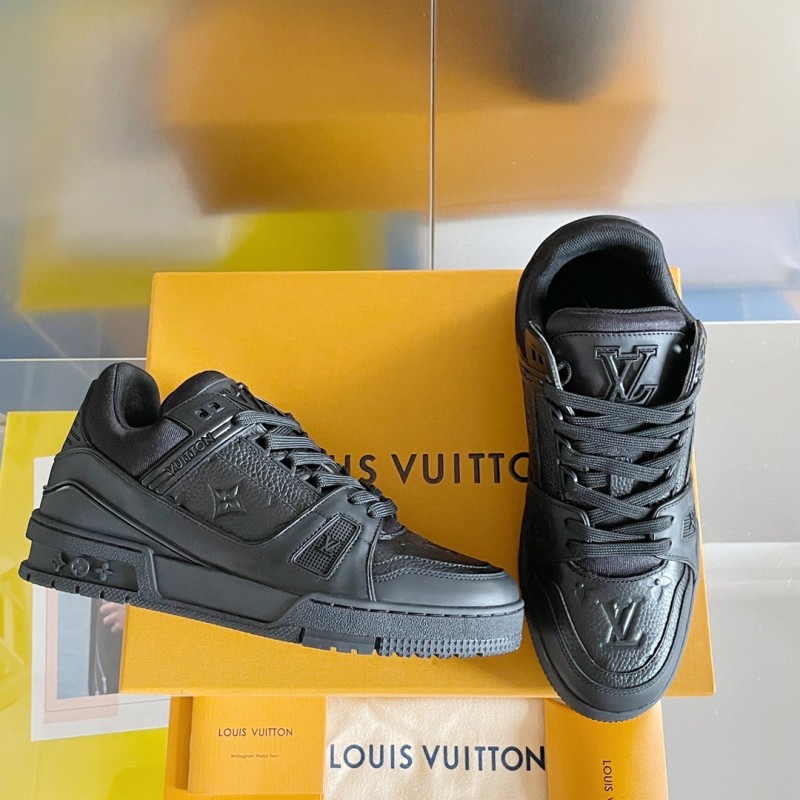 LV Unisex Trainer