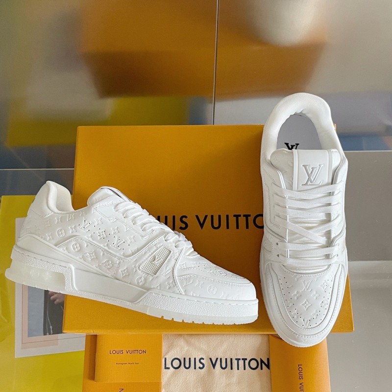 LV Unisex Trainer