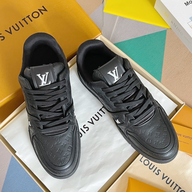 LV Unisex Trainer