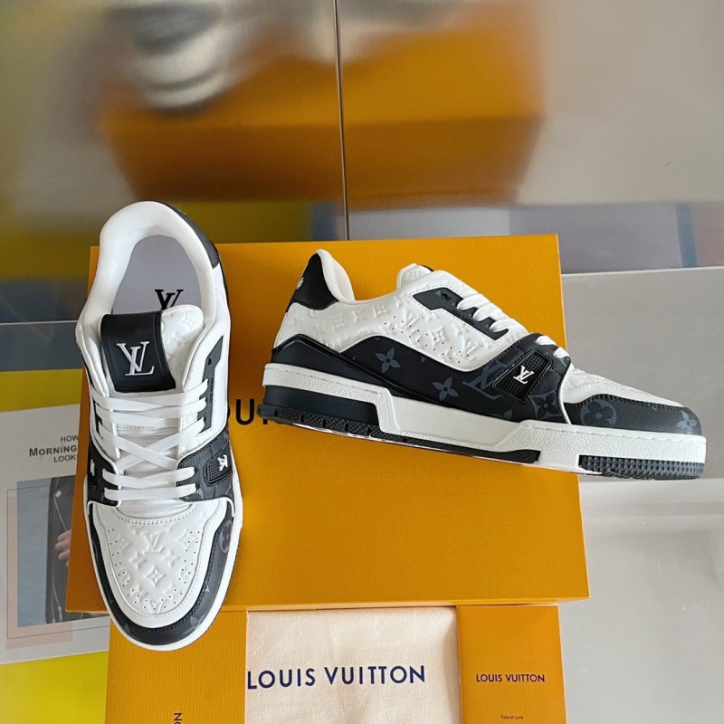 LV Unisex Trainer