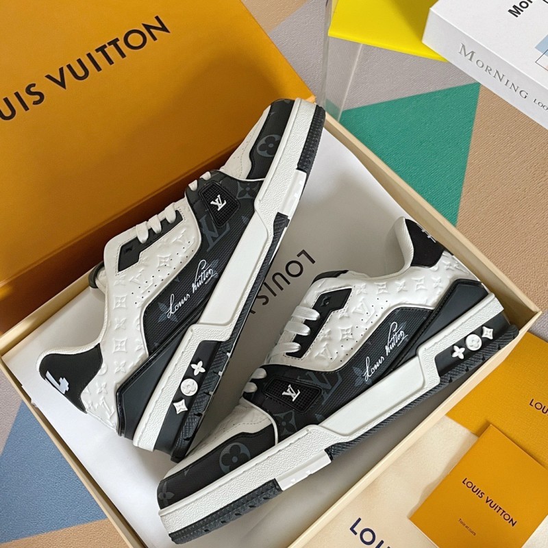 LV Unisex Trainer