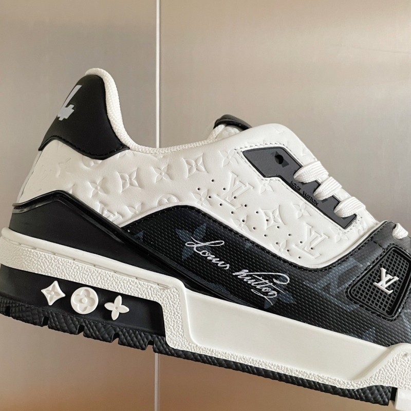 LV Unisex Trainer