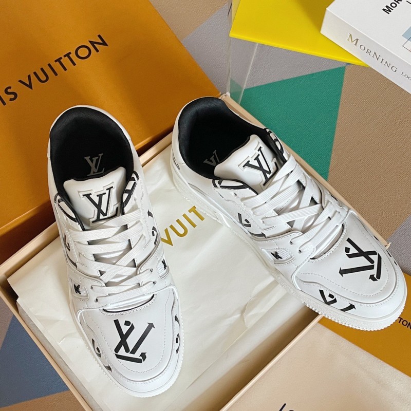 LV Unisex Trainer