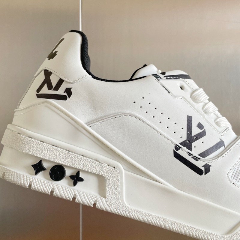 LV Unisex Trainer