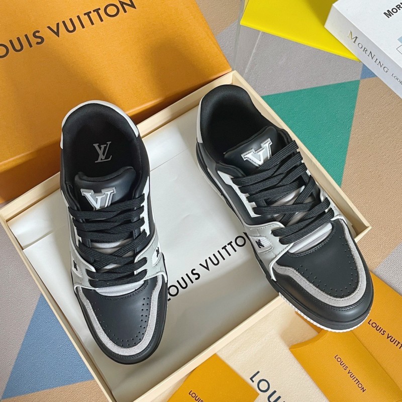 LV Unisex Trainer