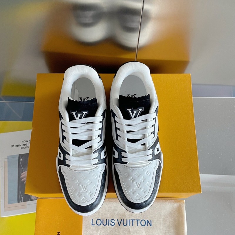 LV Unisex Trainer