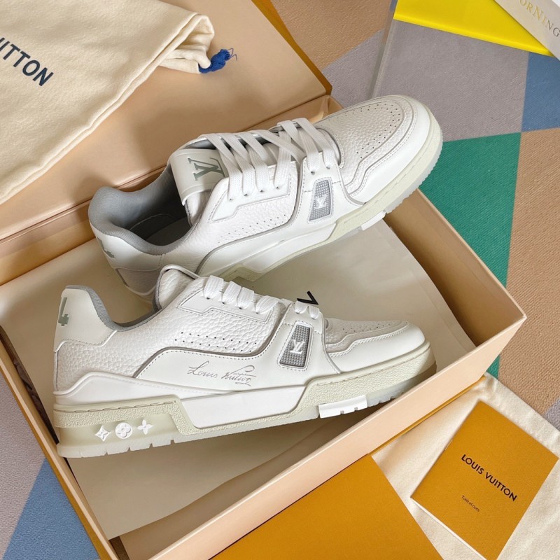 LV Unisex Trainer