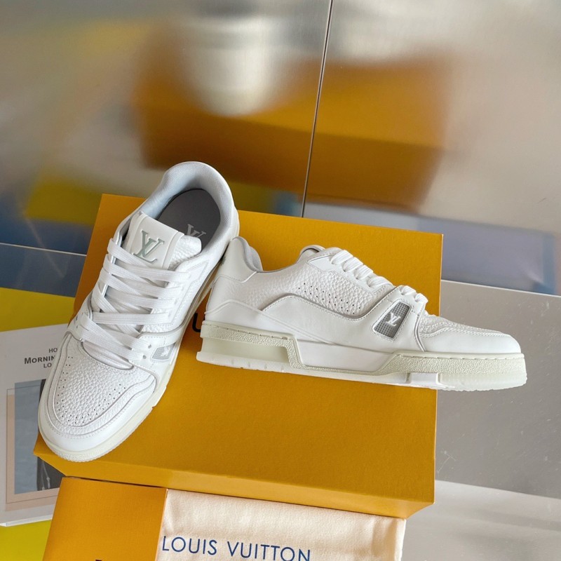 LV Unisex Trainer