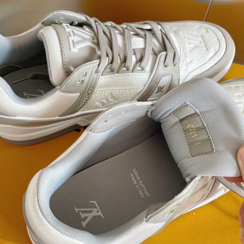 LV Unisex Trainer