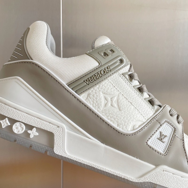 LV Unisex Trainer