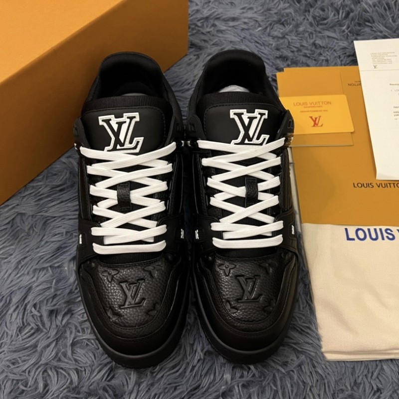 LV Unisex Trainer