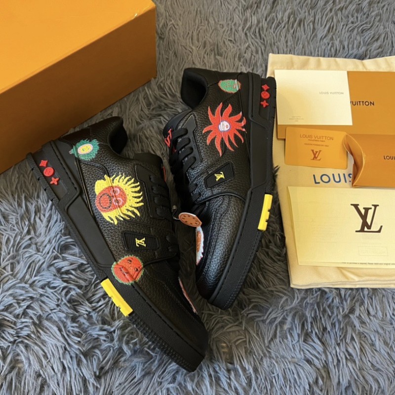 LV Unisex Trainer