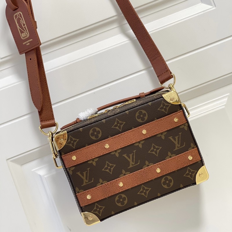 LV Handle Trunk