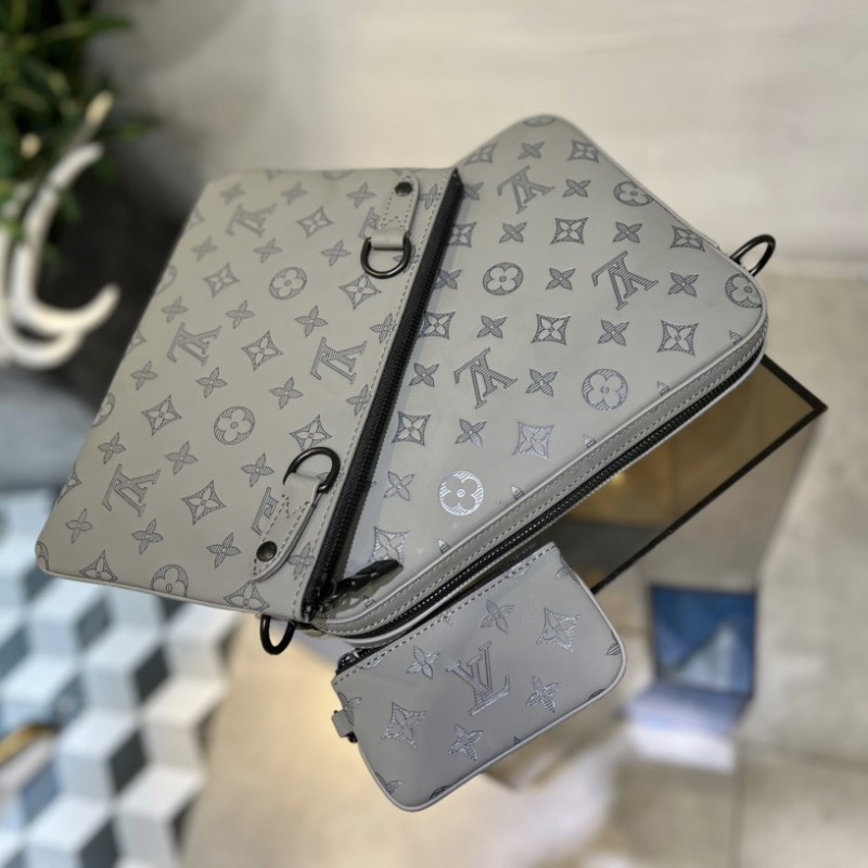 LV 3in1 Messenger Bag