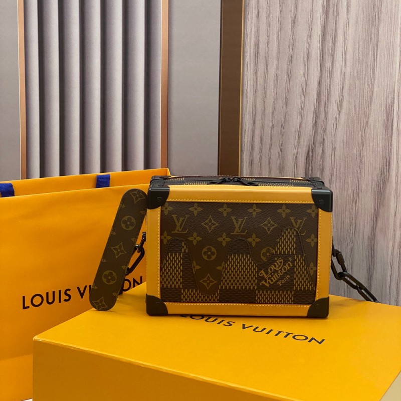 LV Soft Trunk大号