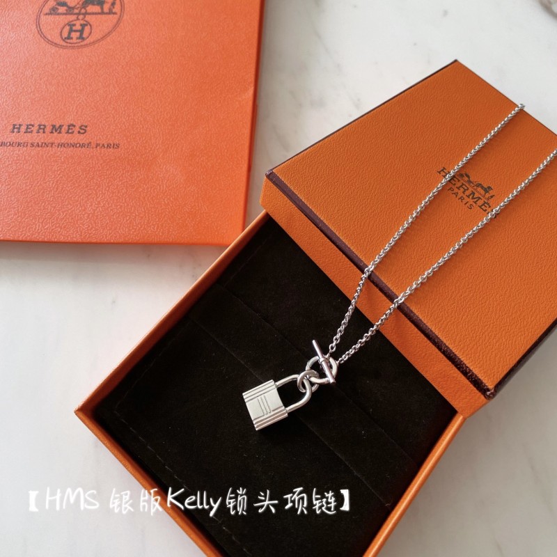 Hermes Necklace 