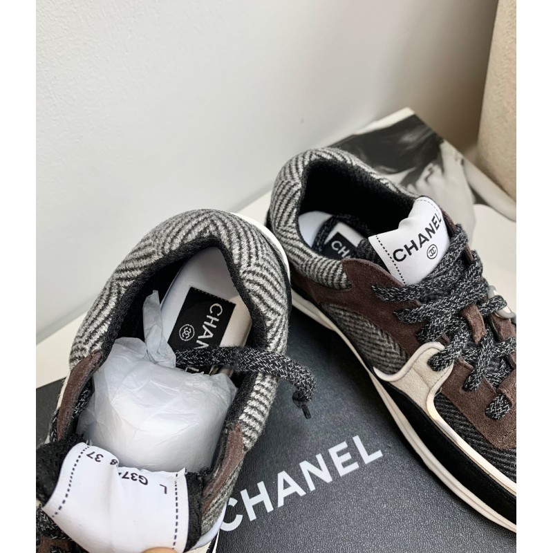 Chanel Sneaker