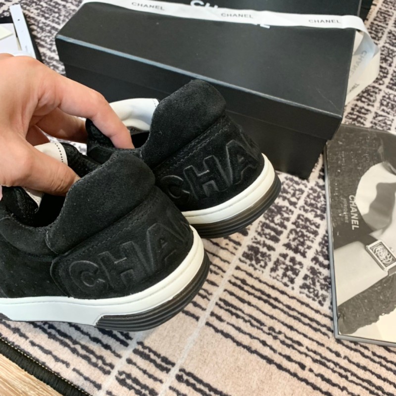 Chanel Sneaker