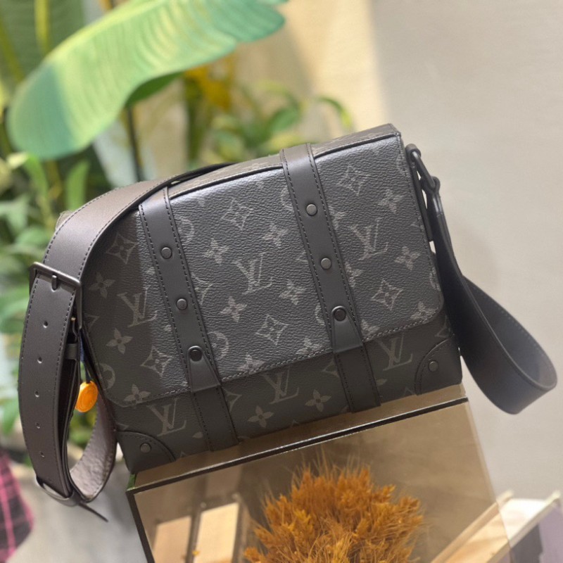 LV Trunk Messenger bag