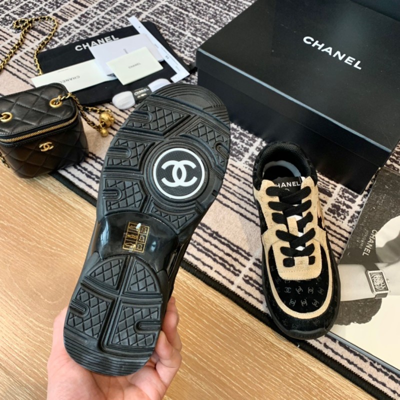 Chanel Sneaker